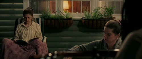 Still frame 83 from Alice, Darling (2022) directed by Mary Nighy
