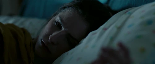 Still frame 85 from Alice, Darling (2022) directed by Mary Nighy