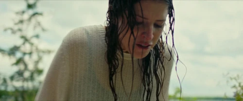 Still frame 97 from Alice, Darling (2022) directed by Mary Nighy