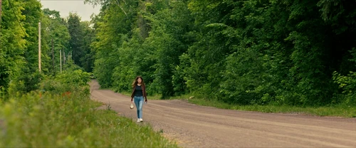 Still frame 109 from Alice, Darling (2022) directed by Mary Nighy