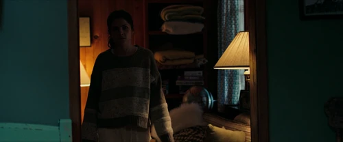 Still frame 123 from Alice, Darling (2022) directed by Mary Nighy