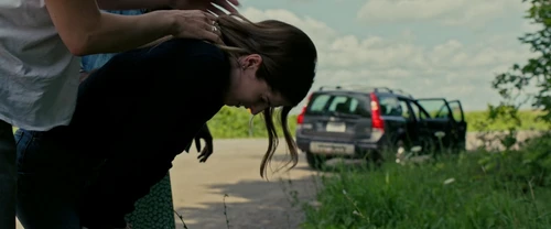 Still frame 36 from Alice, Darling (2022) directed by Mary Nighy