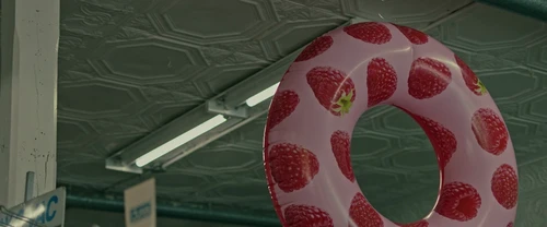 Still frame 37 from Alice, Darling (2022) directed by Mary Nighy