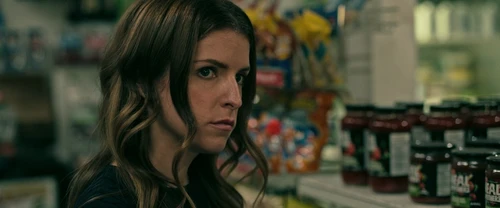 Still frame 38 from Alice, Darling (2022) directed by Mary Nighy