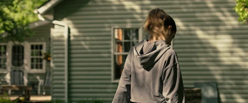Still frame 54 from Alice, Darling (2022) directed by Mary Nighy