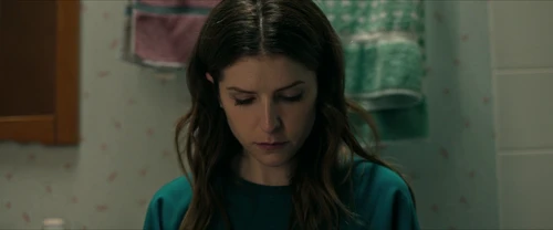 Still frame 62 from Alice, Darling (2022) directed by Mary Nighy