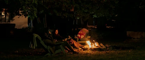 Still frame 73 from Alice, Darling (2022) directed by Mary Nighy