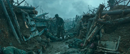 Still frame 87 from All Quiet on the Western Front (2022) directed by Edward Berger