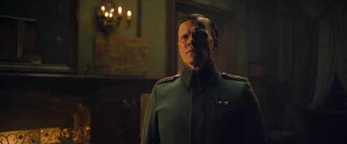 Still frame 148 from All Quiet on the Western Front (2022) directed by Edward Berger