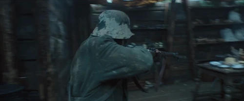 Still frame 178 from All Quiet on the Western Front (2022) directed by Edward Berger