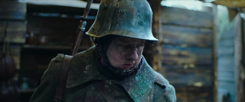 Still frame 181 from All Quiet on the Western Front (2022) directed by Edward Berger