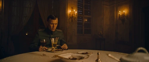 Still frame 221 from All Quiet on the Western Front (2022) directed by Edward Berger