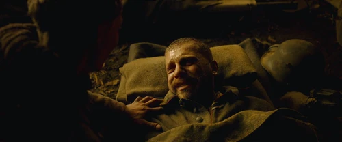 Still frame 231 from All Quiet on the Western Front (2022) directed by Edward Berger