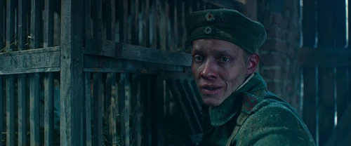 Still frame 276 from All Quiet on the Western Front (2022) directed by Edward Berger