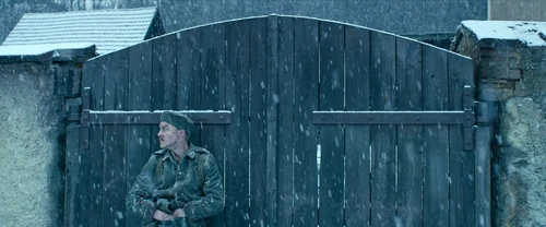 Still frame 278 from All Quiet on the Western Front (2022) directed by Edward Berger