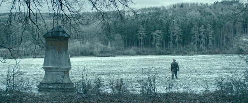 Still frame 286 from All Quiet on the Western Front (2022) directed by Edward Berger