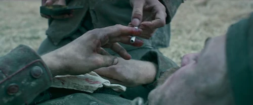 Still frame 289 from All Quiet on the Western Front (2022) directed by Edward Berger