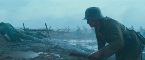 Still frame 316 from All Quiet on the Western Front (2022) directed by Edward Berger
