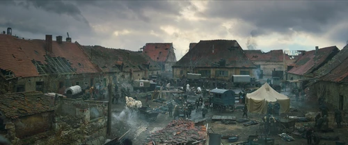 Still frame 40 from All Quiet on the Western Front (2022) directed by Edward Berger