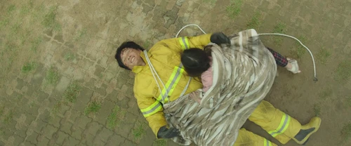 Still frame 3 from Along With the Gods: The Two Worlds (2017) directed by Kim Yong-hwa