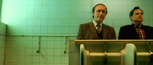 Still frame 6 from Amelie (2001) directed by Jean-Pierre Jeunet