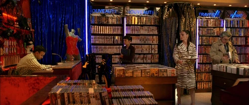 Still frame 207 from Amelie (2001) directed by Jean-Pierre Jeunet