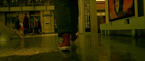 Still frame 264 from Amelie (2001) directed by Jean-Pierre Jeunet