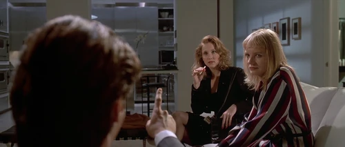 Still frame 101 from American Psycho (2000) directed by Mary Harron