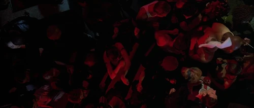 Still frame 135 from American Psycho (2000) directed by Mary Harron