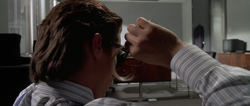 Still frame 138 from American Psycho (2000) directed by Mary Harron