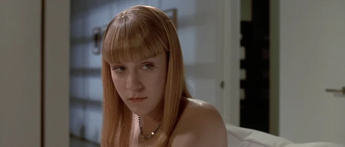 Still frame 156 from American Psycho (2000) directed by Mary Harron