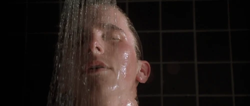 Still frame 18 from American Psycho (2000) directed by Mary Harron