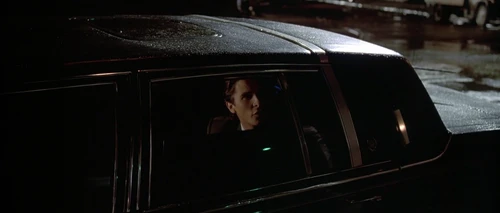 Still frame 161 from American Psycho (2000) directed by Mary Harron