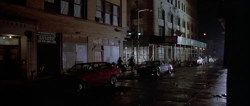 Still frame 184 from American Psycho (2000) directed by Mary Harron