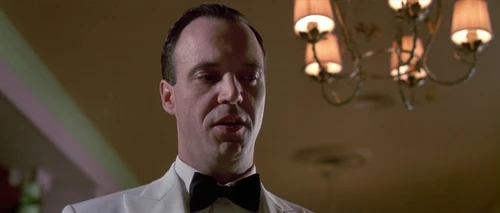 Still frame 6 from American Psycho (2000) directed by Mary Harron