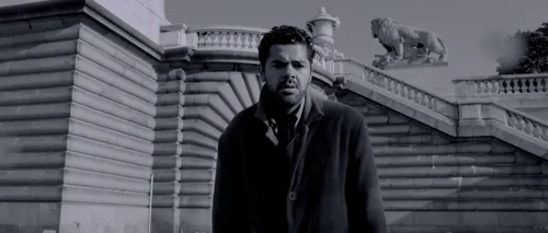 Still frame 46 from Angel-A (2005) directed by Luc Besson