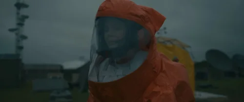 Still frame 17 from Arrival (2016) directed by Denis Villeneuve