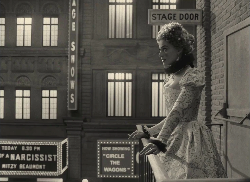 Still frame 91 from Asteroid City (2023) directed by Wes Anderson