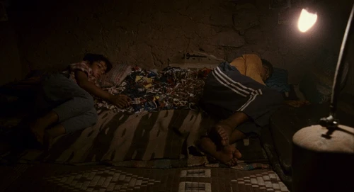 Still frame 72 from Babel (2006) directed by Alejandro G. Iñárritu