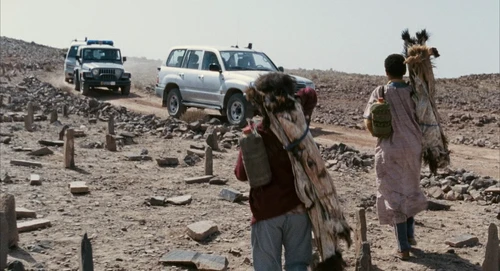 Still frame 121 from Babel (2006) directed by Alejandro G. Iñárritu