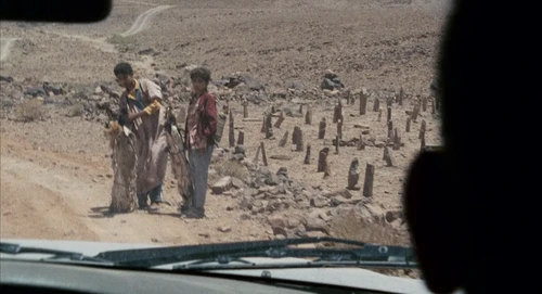 Still frame 124 from Babel (2006) directed by Alejandro G. Iñárritu