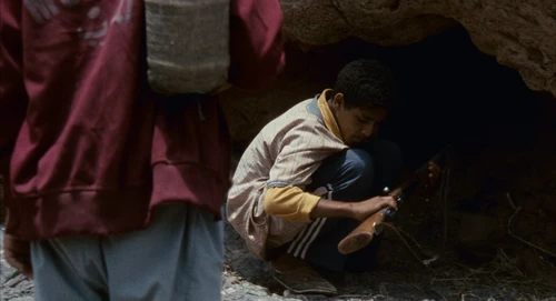 Still frame 166 from Babel (2006) directed by Alejandro G. Iñárritu