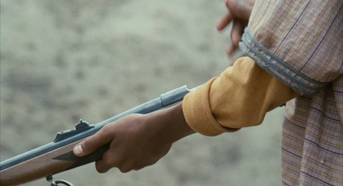 Still frame 18 from Babel (2006) directed by Alejandro G. Iñárritu