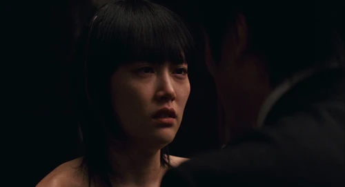 Still frame 206 from Babel (2006) directed by Alejandro G. Iñárritu
