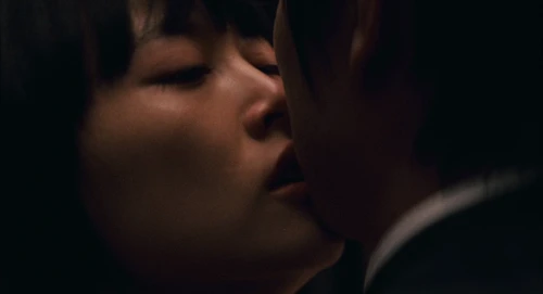 Still frame 208 from Babel (2006) directed by Alejandro G. Iñárritu