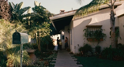 Still frame 33 from Babel (2006) directed by Alejandro G. Iñárritu
