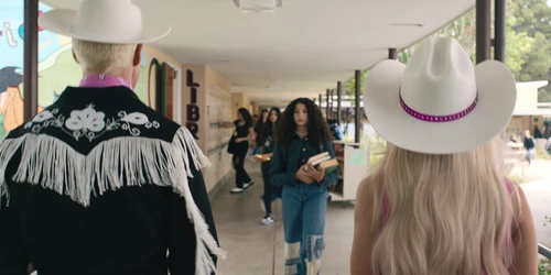 Still frame 94 from Barbie (2023) directed by Greta Gerwig