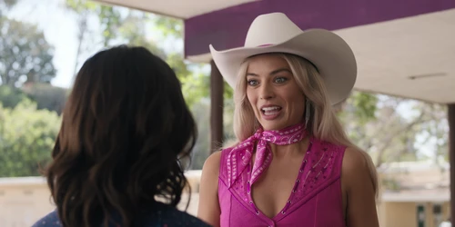 Still frame 96 from Barbie (2023) directed by Greta Gerwig