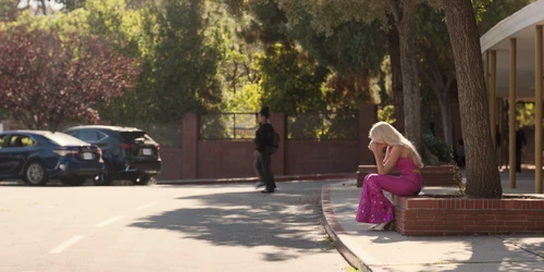 Still frame 105 from Barbie (2023) directed by Greta Gerwig