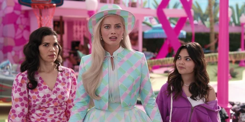 Still frame 146 from Barbie (2023) directed by Greta Gerwig